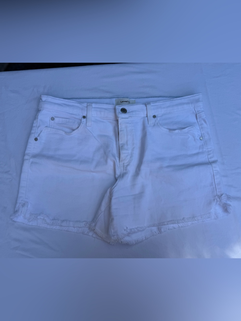 Level 99 White Jeans Shorts